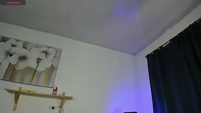 angel hasss online show from September 2025 01:07:01 AM