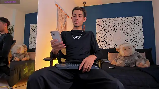 Snapshot of Adonis_WB chatting on November 2025 08:21:01 PM Adonis WB online show from November 2025 08:21:01 PM