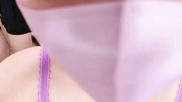 Snapshot of Azusa_DoMybest chatting on October 2025 10:27:02 AM Azusa DoMybest online show from October 2025 10:27:02 AM