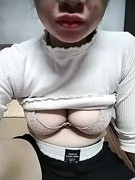 Mie rose online show from November 2025 12:43:02 AM