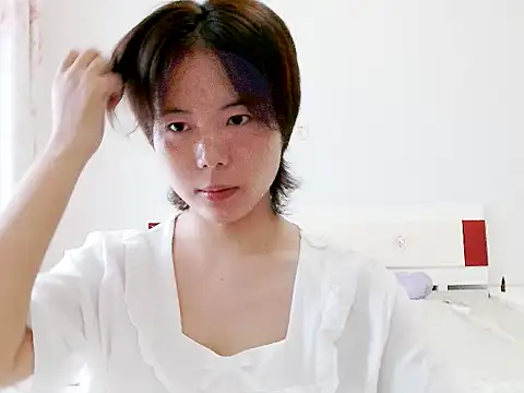 huihui520-- online show from September 2025 12:01:02 AM
