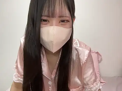 Snapshot of noa_uxu chatting on November 2025 03:07:01 AM noa uxu online show from November 2025 03:07:01 AM