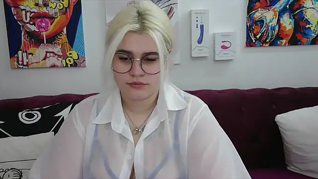 Amber Monro online show from October 2025 02:20:01 AM