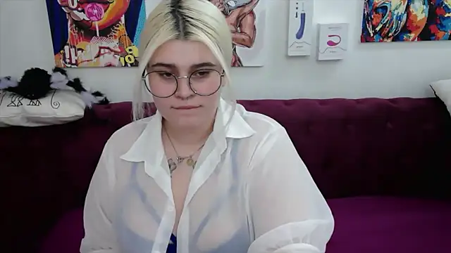 Amber Monro online show from October 2025 02:12:02 AM