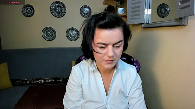 moodberry online show from October 2025 07:09:02 AM