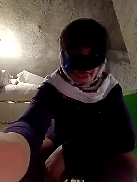 ezgi2545 online show from October 2025 06:10:01 PM