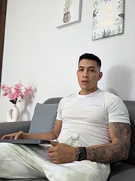 blackbullger  online show from September 2025 11:32:02 AM