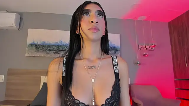  Ashly 77 online show from October 2025 01:34:02 PM