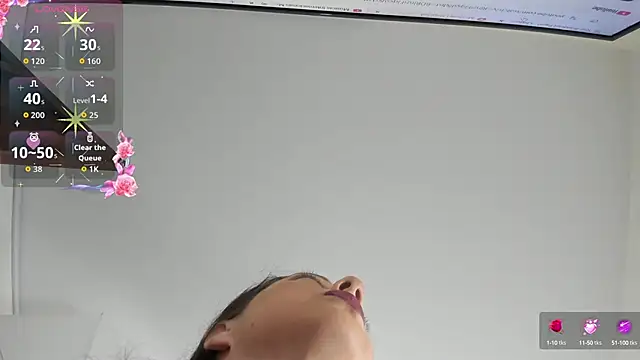 Snapshot of Katia_gh chatting on October 2025 11:32:02 AM Katia gh online show from October 2025 11:32:02 AM