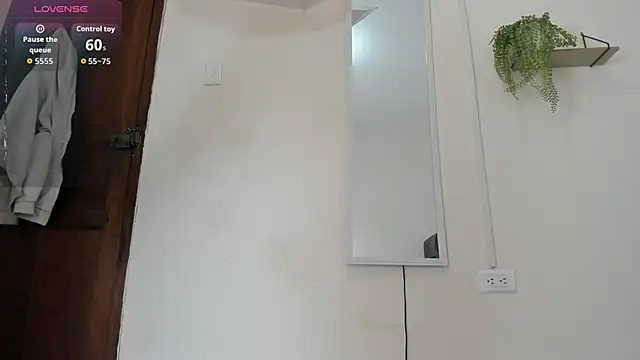 Snapshot of Katia_gh chatting on November 2025 11:31:02 AM Katia gh online show from November 2025 11:31:02 AM