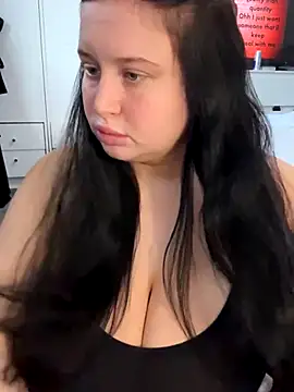 brunetteGirl274 online show from November 2025 11:42:02 AM