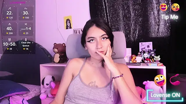 Snapshot of namiiwhite chatting on November 2025 01:22:02 PM namiiwhite online show from November 2025 01:22:02 PM