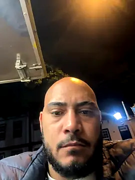 Snapshot of Morenocasado34liberal chatting on September 2025 01:11:01 AM Morenocasado34liberal online show from September 2025 01:11:01 AM