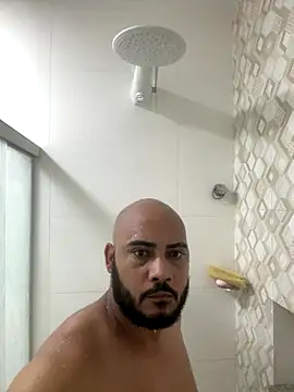 Snapshot of Morenocasado34liberal chatting on October 2025 11:59:02 PM Morenocasado34liberal online show from October 2025 11:59:02 PM