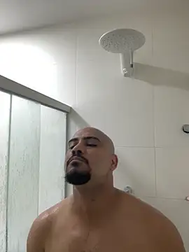 Snapshot of Morenocasado34liberal chatting on October 2025 06:02:02 AM Morenocasado34liberal online show from October 2025 06:02:02 AM