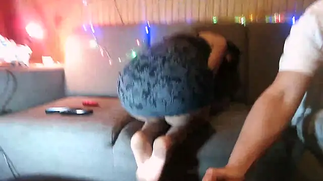 Snapshot of TheBunnyAndTheMaster chatting on October 2025 01:06:01 AM TheBunnyAndTheMaster online show from October 2025 01:06:01 AM