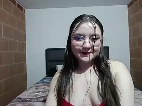 EvaYLucifer online show from October 2025 10:41:02 PM