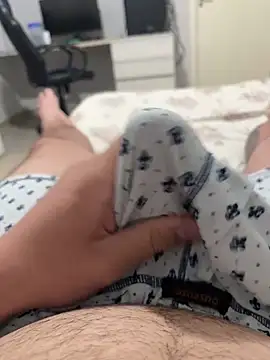 Novinho16cmz online show from October 2025 01:05:01 AM