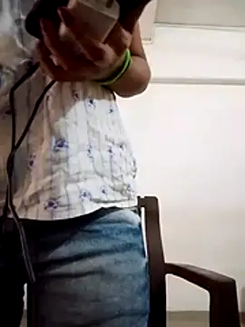 Love Foreverr12 online show from November 2025 08:35:01 AM