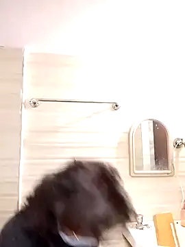 Love Foreverr12 online show from November 2025 11:18:02 AM