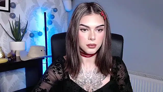 Snapshot of Nova_SIN chatting on October 2025 10:48:02 AM Nova SIN online show from October 2025 10:48:02 AM