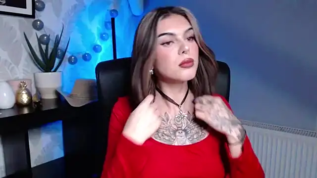 Snapshot of Nova_SIN chatting on October 2025 05:15:01 AM Nova SIN online show from October 2025 05:15:01 AM