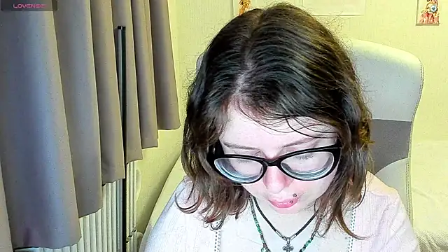 Snapshot of MilisaSweet777 chatting on October 2025 07:13:01 PM MilisaSweet777 online show from October 2025 07:13:01 PM