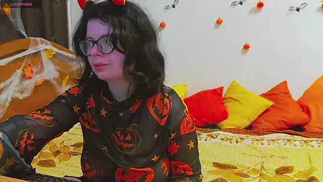 Snapshot of MilisaSweet777 chatting on October 2025 08:21:02 PM MilisaSweet777 online show from October 2025 08:21:02 PM