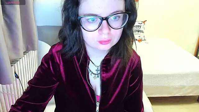 Snapshot of MilisaSweet777 chatting on November 2025 08:20:01 PM MilisaSweet777 online show from November 2025 08:20:01 PM