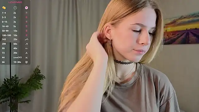 TessieDuva online show from September 2025 01:05:02 AM