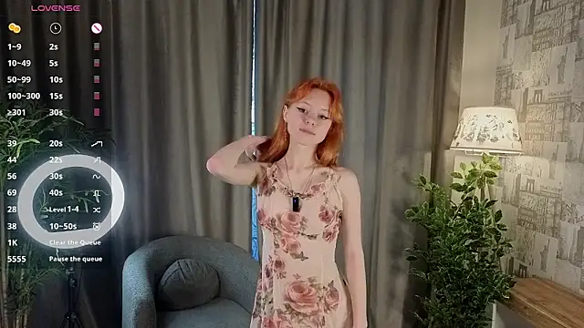 TiannaBorlace online show from September 2025 11:04:02 AM