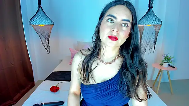 sashaa petit online show from November 2025 11:43:01 AM