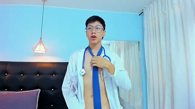 Abraham horny18 online show from October 2025 12:39:02 PM