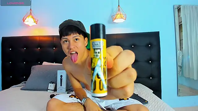 Abraham horny18 online show from November 2025 08:10:01 PM