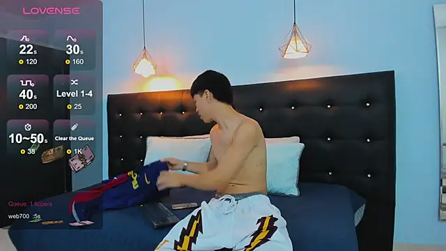 Abraham horny18 online show from November 2025 08:18:01 PM