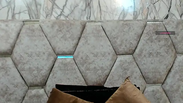 Snapshot of EXOTIC_EBONY_ chatting on October 2025 07:25:02 PM EXOTIC EBONY online show from October 2025 07:25:02 PM