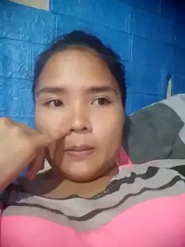 Snapshot of Sexy-Mama25 chatting on October 2025 06:03:01 AM Sexy-Mama25 online show from October 2025 06:03:01 AM