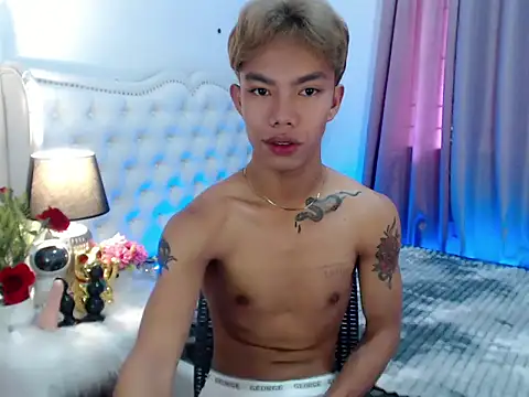 Snapshot of jersthebigfuckerxxx chatting on October 2025 04:55:01 AM jersthebigfuckerxxx online show from October 2025 04:55:01 AM