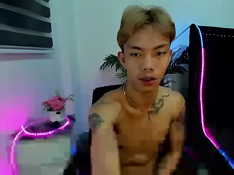 Snapshot of jersthebigfuckerxxx chatting on November 2025 04:45:02 AM jersthebigfuckerxxx online show from November 2025 04:45:02 AM