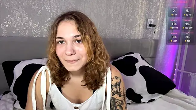 SunPunnyGirl online show from September 2025 07:46:01 AM