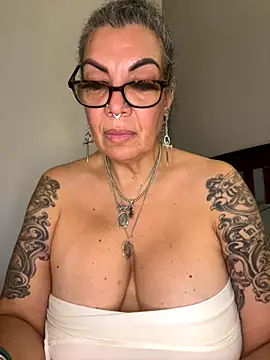 Snapshot of dieseldame1313 chatting on November 2025 12:10:02 AM dieseldame1313 online show from November 2025 12:10:02 AM