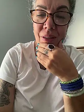 Snapshot of dieseldame1313 chatting on November 2025 01:11:02 PM dieseldame1313 online show from November 2025 01:11:02 PM