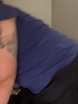 Snapshot of dieseldame1313 chatting on November 2025 01:17:01 AM dieseldame1313 online show from November 2025 01:17:01 AM