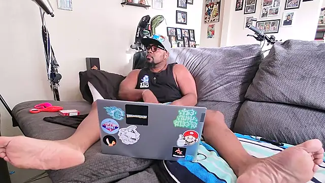 Str8ishVegasGuy online show from September 2025 12:05:01 AM