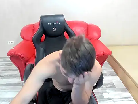 00Mark00 online show from September 2025 09:03:02 PM