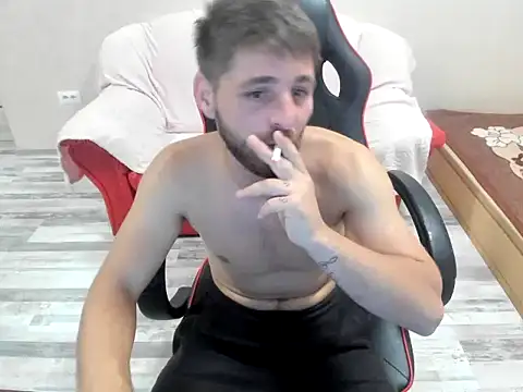 00Mark00 online show from September 2025 07:17:01 PM