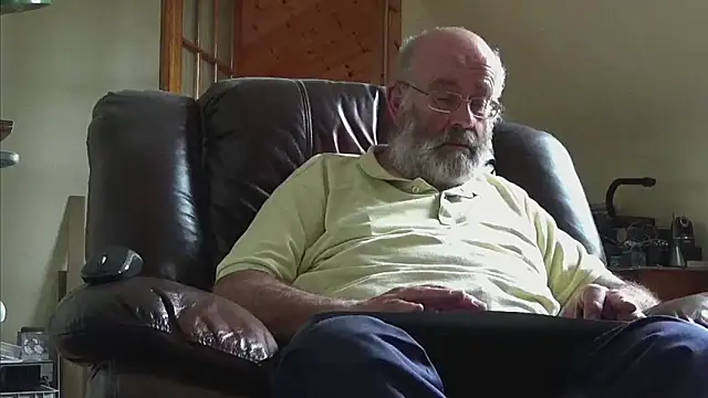 Snapshot of janzer13 chatting on September 2025 01:01:01 PM janzer13 online show from September 2025 01:01:01 PM