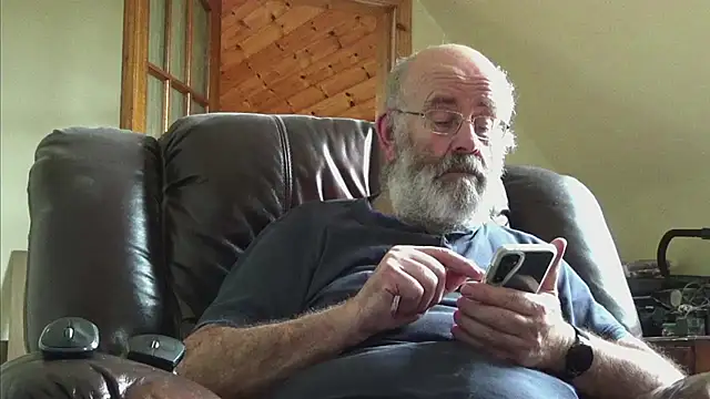 Snapshot of janzer13 chatting on October 2025 01:53:02 PM janzer13 online show from October 2025 01:53:02 PM