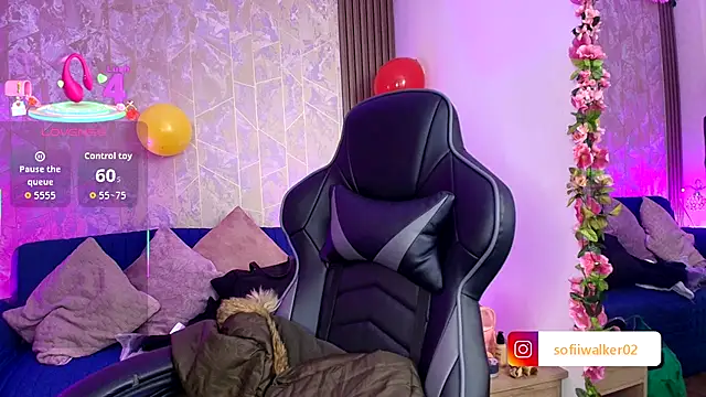 SophiaWalker 1 online show from October 2025 11:41:02 AM