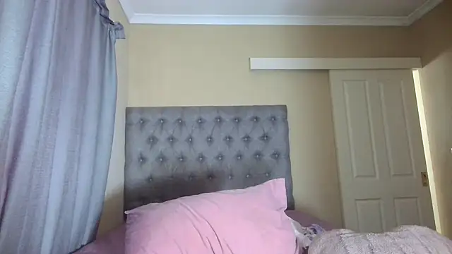 nanababe1 online show from February 2025 11:33:01 AM